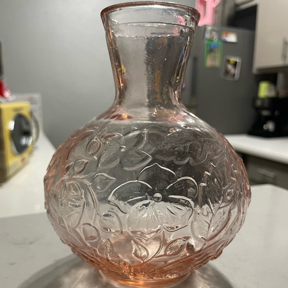 Glass vase - Picture 1 of 2